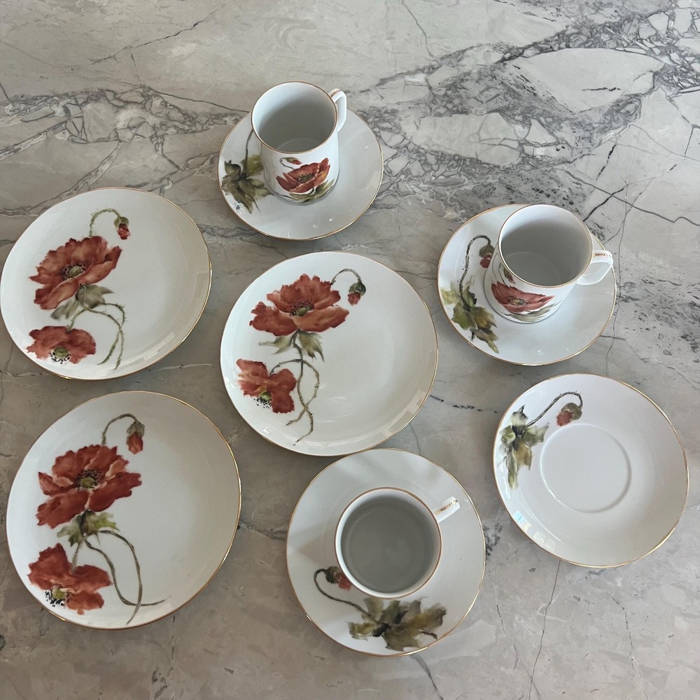 Set of 3 dessert plate, cups & saucers plus bonus- hand painted Poppy‎ in Japan